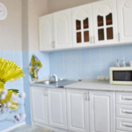 Yourhouse Микрорайон Жетысу-2, Дом 69 Alma-Ata Exteriör bild